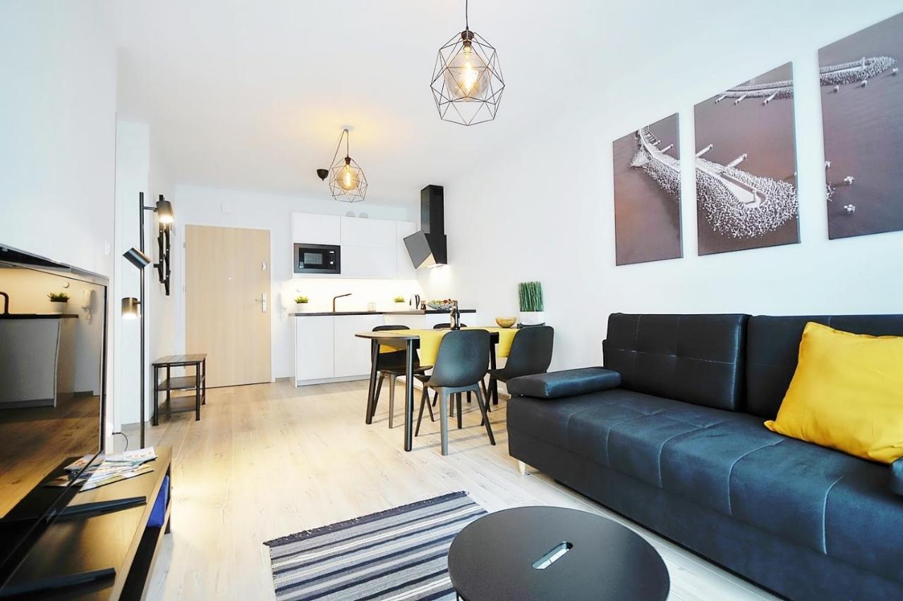 Apartament Andar Z Miejscem Parkingowym Kołobrzeg Buitenkant foto